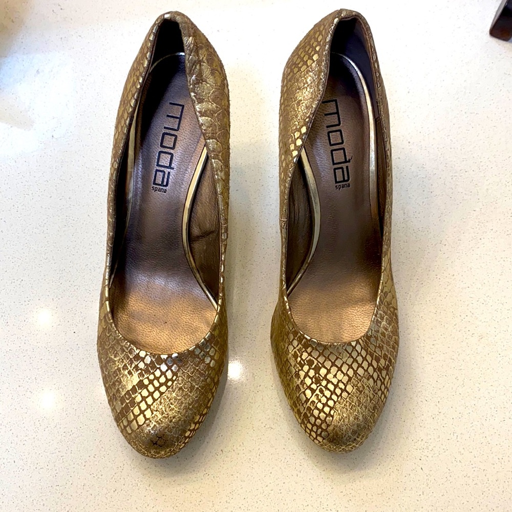 Moda spana snake print gold heels